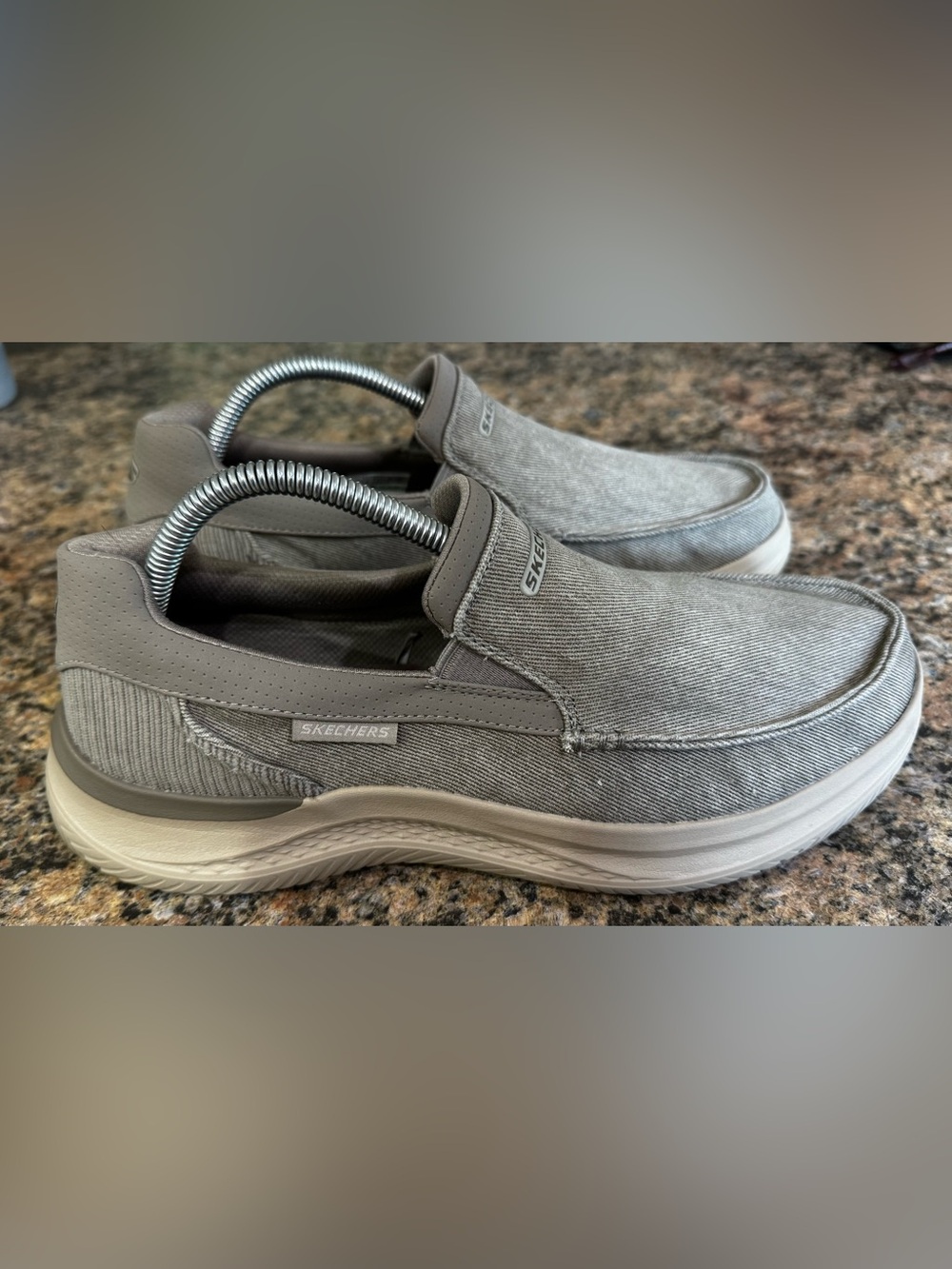 Skechers Hasting Marco Men's Size 9 Gray/white Slip On Sneakers Loafer Shoes